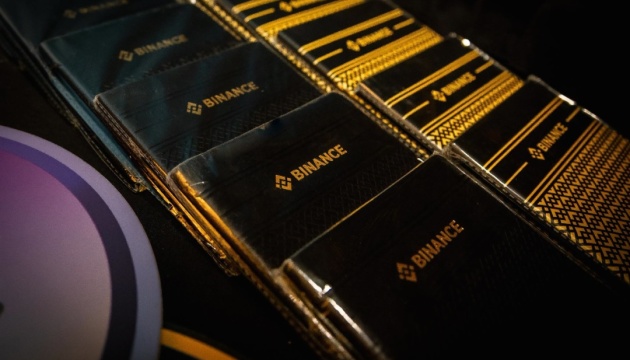 Криптобіржа Binance заявляє, що компенсує клієнтам втрачені через хакерську атаку кошти