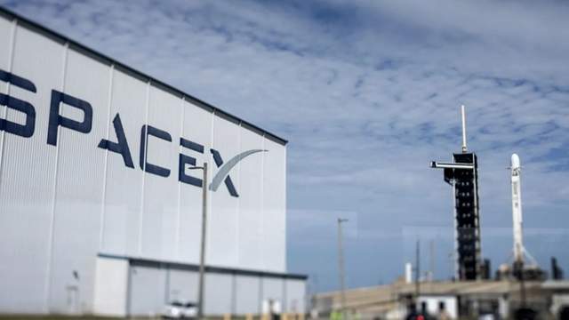 "Ніхто не пояснив, що сталося": SpaceX досі не відповіла Україні щодо причини обмежень Starlink
