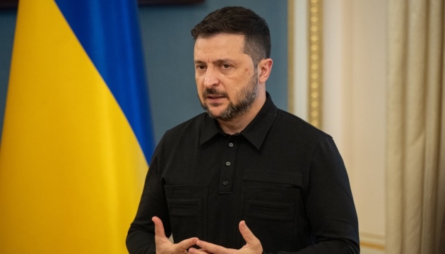 Зеленський застеріг від зняття санкцій з Росії «за можливість побалакати»