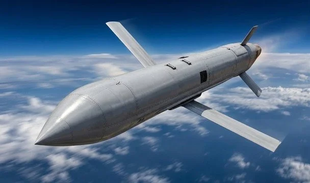 Росія робить ставку на дешеві ракети: як Кремль планує наростити виробництво