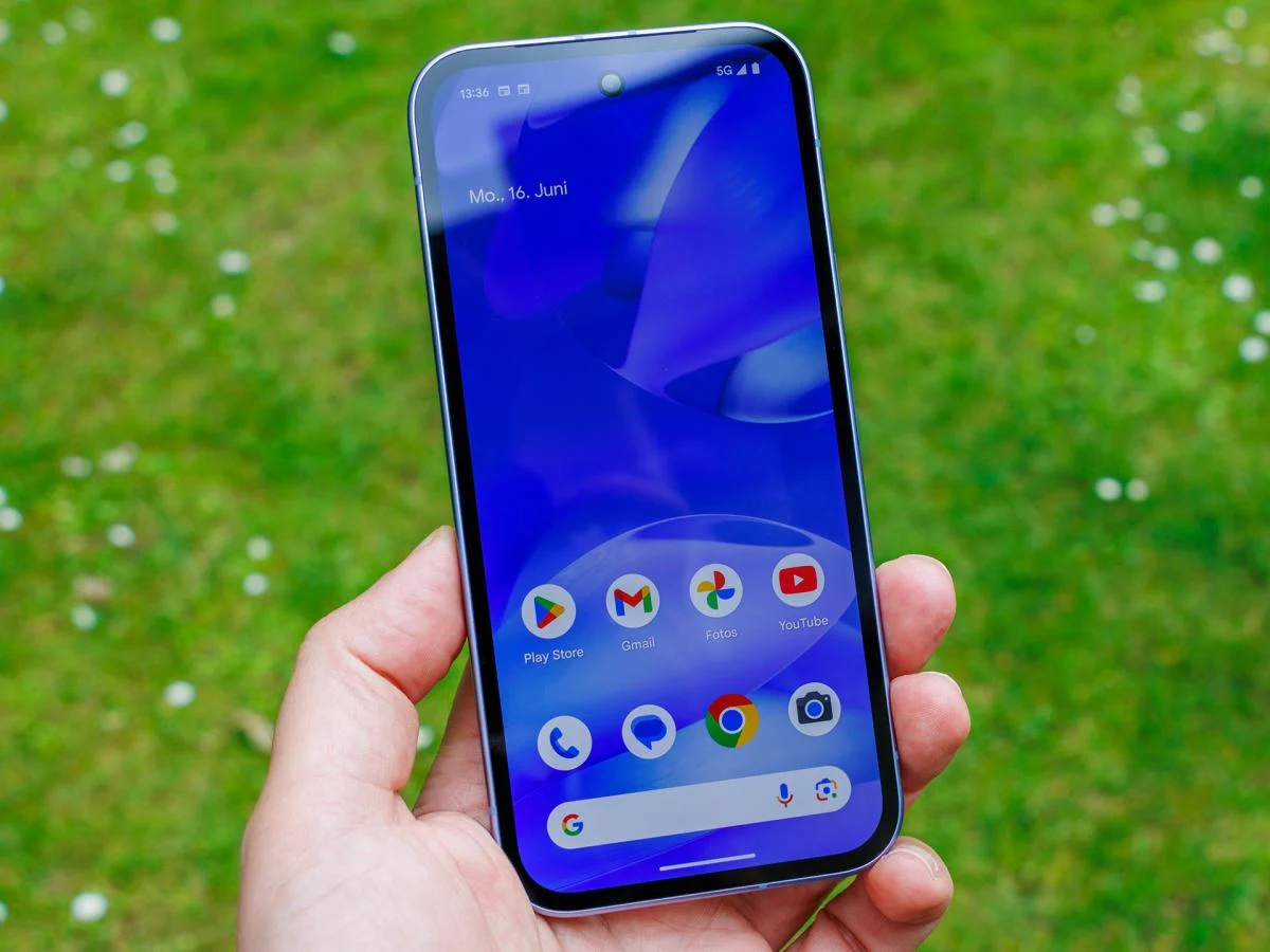 Найкращим бюджетним Android-смартфоном назвали модель 2025 року – і це не Xiaomi