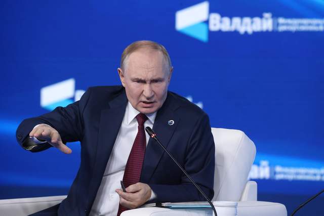 "Через колишнього шпигуна": ЗМІ розкрили, як юрист і банкір зі США спиняли Путіна від ядерки