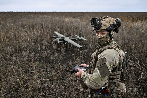 Норвезький депутат контрабандою провіз дрони для ЗСУ