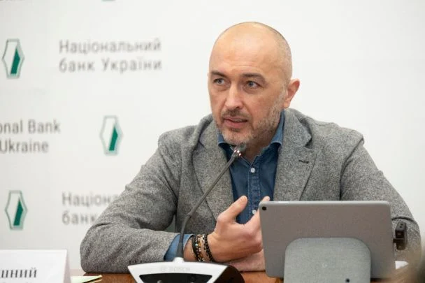 Голова Нацбанку прокоментував обшуки НАБУ: чи подасть у відставку