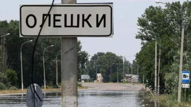 Спершу до Криму або Росії: як вивозитимуть жителів Олешків під час перемир'я, – FT