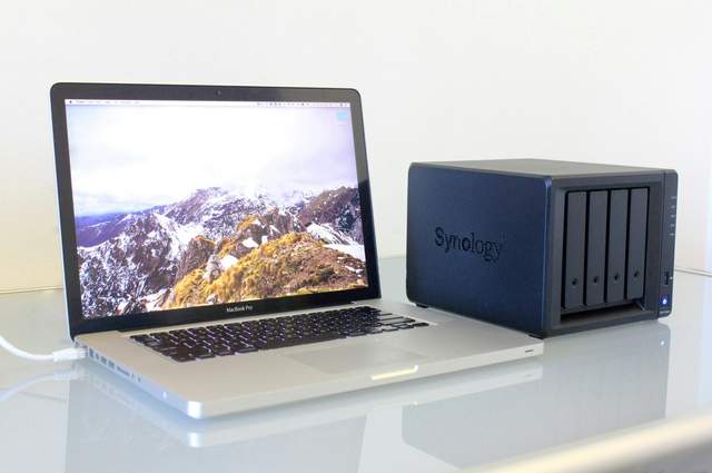 NAS замість зовнішніх HDD – чому варто створити власне мережеве сховище