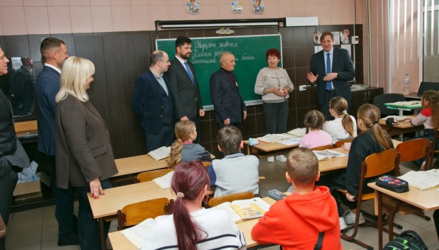 На Сумщині вже відбудували 119 закладів освіти