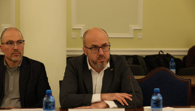 У Криму окупанти незаконно утримують 19 журналістів - заступник представниці Президента