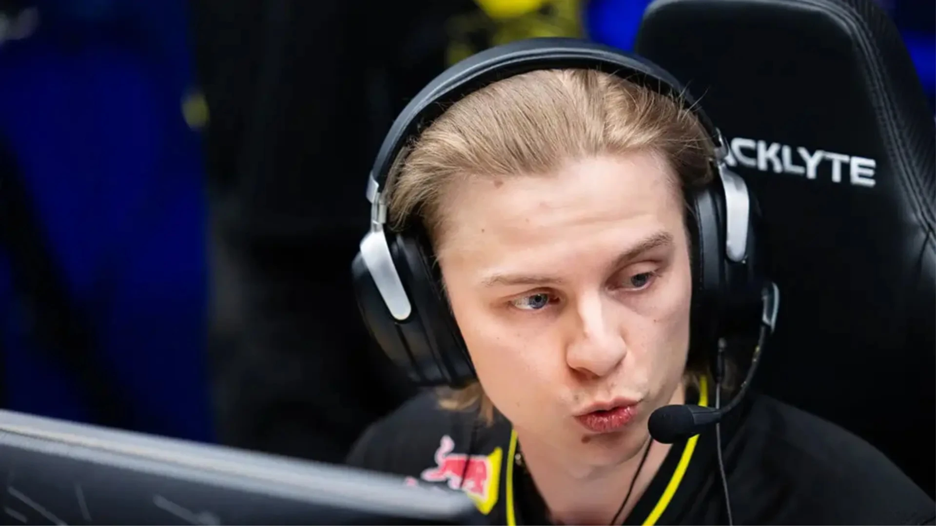 NAVI перемогли росіяни та вийшли у плейоф PGL Masters Bucharest 2026