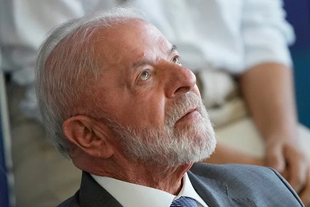 Лула да Сілва переміг Болсонару на виборах президента Бразилії