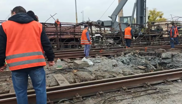 Відновлення Південного мосту і ділянки метро: у КМДА анонсували рішення наступного тижня