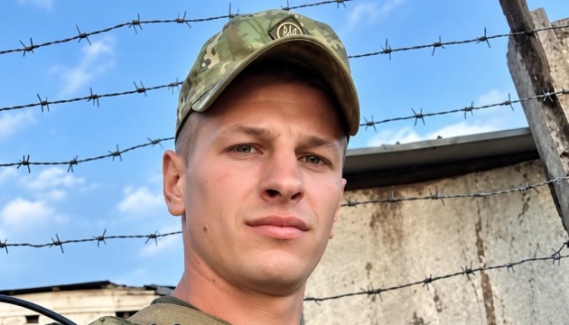 З полону повернувся захисник Маріуполя Станіслав Тесля з Херсонщини