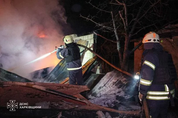 На місці ворожого удару / © ДСНС