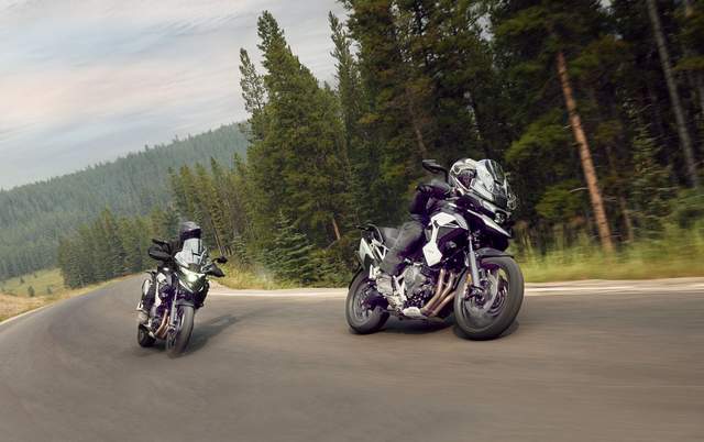 Оновлений Triumph Tiger 1200: 158 сил, радари та підвіска, яка "присідає" на світлофорах