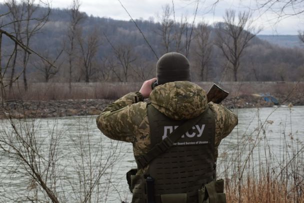 Німеччина видала Україні прикордонника, який вбив військового під час втечі