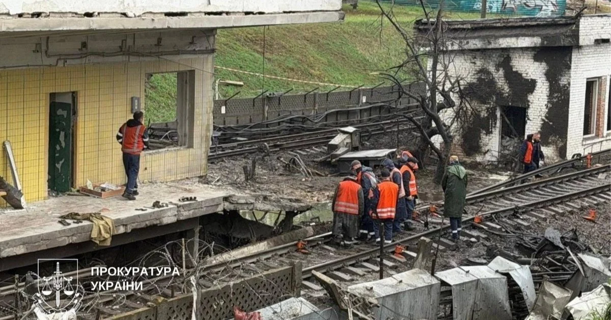 Станція метро Чернігівська у Києві відновлює роботу 23 жовтня — подробиці